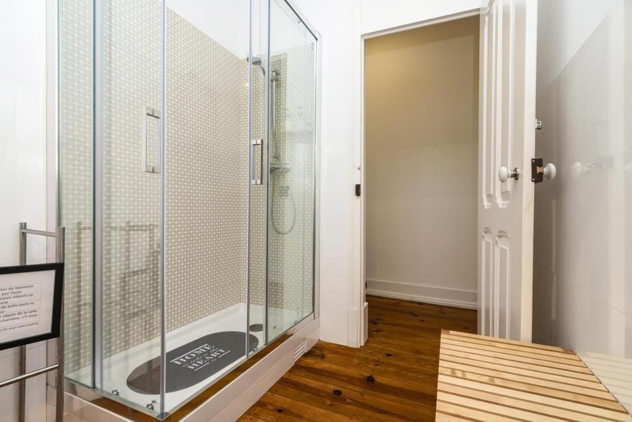 Rustic M2 R1 - Amazing Double Room With Shared Bathroom Lissabon Exterior foto