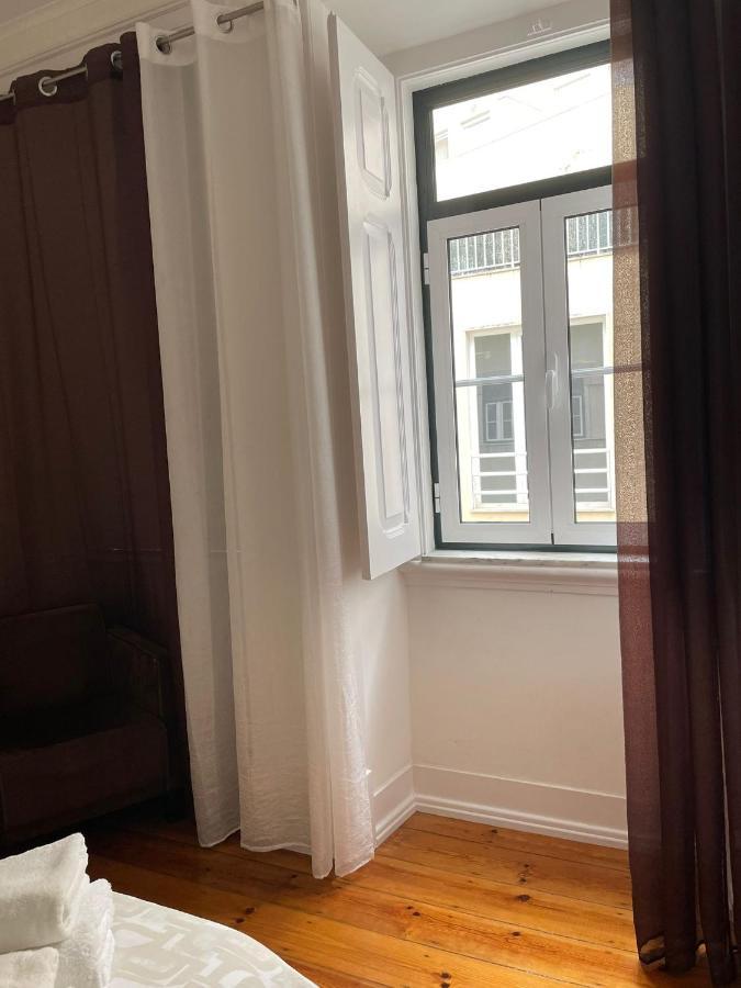 Rustic M2 R1 - Amazing Double Room With Shared Bathroom Lissabon Exterior foto